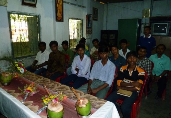 Vocational-Training-Nabapally-pic3-567×393-1